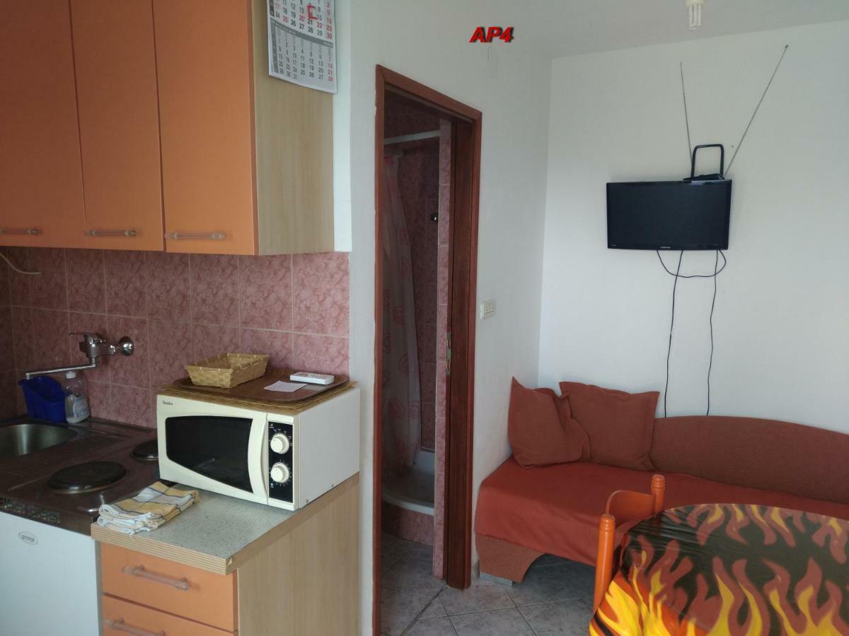 Apartments Sudic Нивице Экстерьер фото